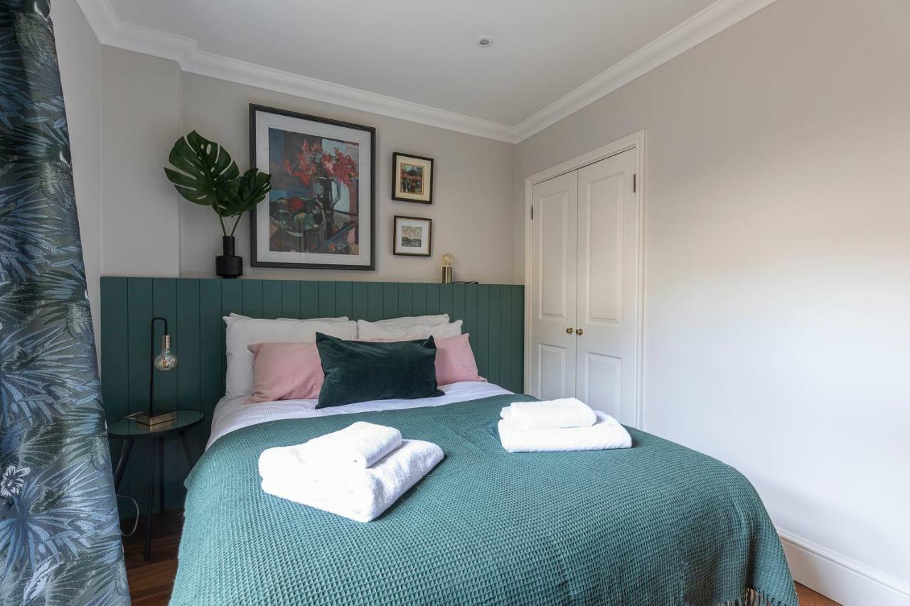 Joivy Beautiful 2 Bed Apt In The Heart Of Mayfair, Close To Tube Appartement Londen Buitenkant foto